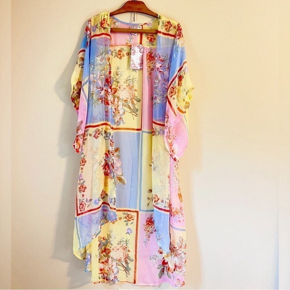 Band Of The Free Floral Kimono - Picture 5 of 5
